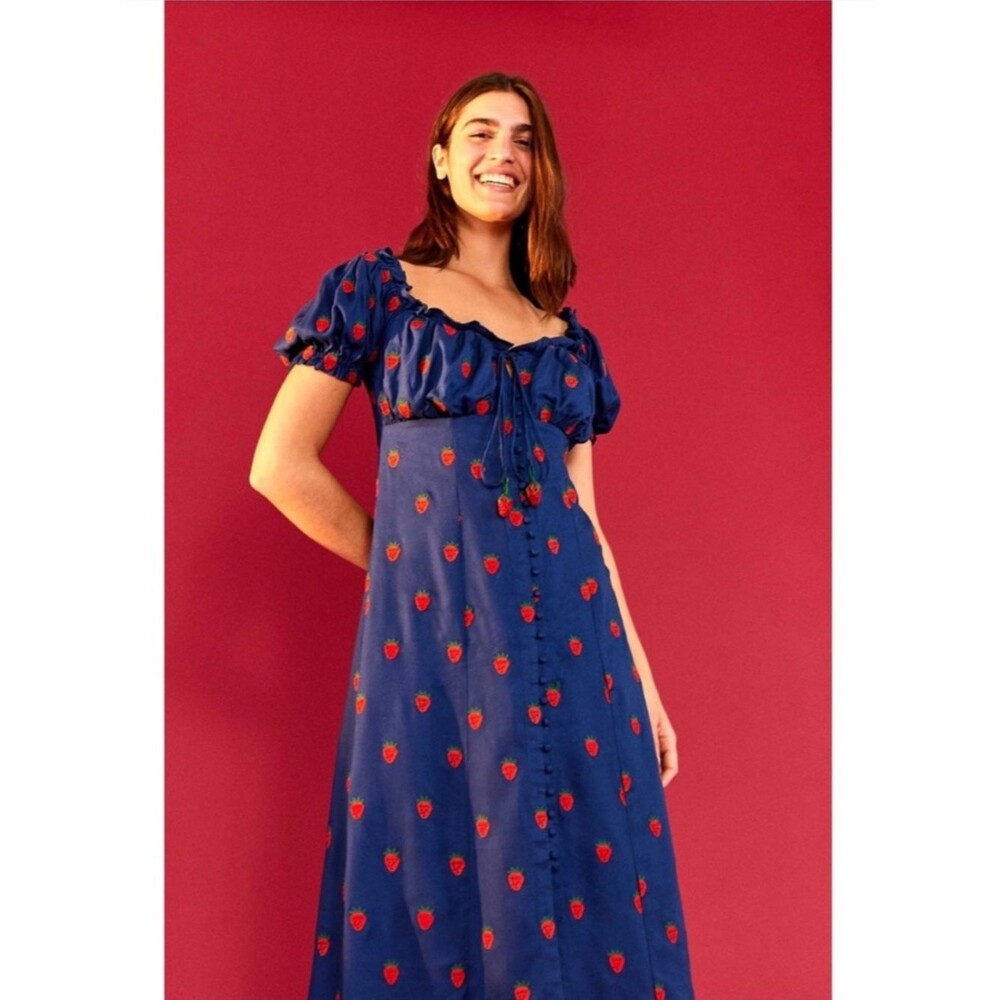 Farm Rio NEW Strawberry Embroidered Cross Stitch Midi Dress